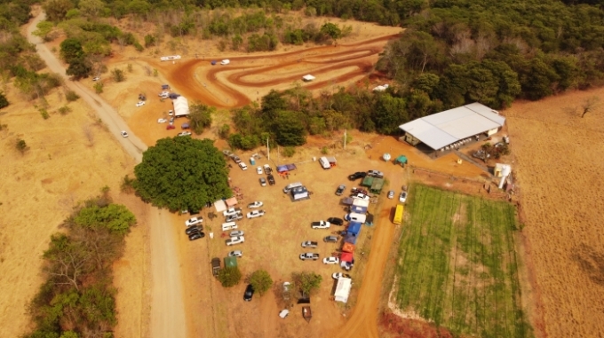 Veja os flagrantes em fotos registrados no Motocross realizado em Figueirão