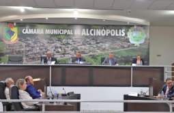 Câmara de Alcinópolis apresenta indicações e aprova projeto durante Sessão Ordinária
