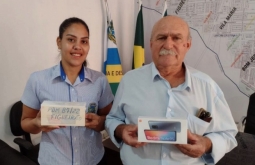 PAV de Figueirão recebe aparelho celular da Receita Federal.