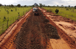 Estrada do Mirassol, em Figueirão, ganha revestimento