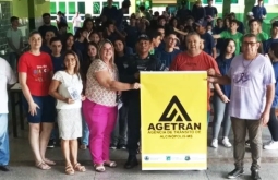 Estudantes recebem palestras e ações alusivas ao Maio Amarelo, em Alcinópolis