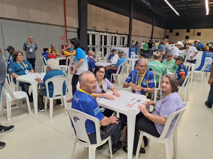Idosos de Alcinópolis conquistam pódio, em Campo Grande