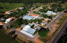 Ação social reúne serviços hoje no bairro Novo Belo Horizonte, em Alcinópolis
