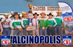 Laçadores de Alcinópolis são campeões da taça de bronze no Circuito CNL de Laço