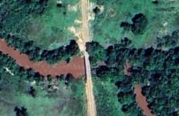 INTERDITADA: Ponte sobre Rio Jaurizinho, fazenda do Mirassol em Figueirão