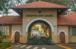 Figueirão firma convênio com Hospital São Julião, em Campo Grande, para serviços de saúde