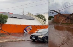 Temporal em Campo Grande derruba fachada de restaurante, postes e árvores