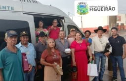 Grupo da Melhor Idade de Figueirão participa de Encontro Regional em Cassilândia