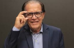 Bônus e ônus da classe política