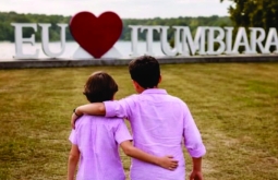 Prefeito de Itumbiara se pronuncia pela primeira vez após morte dos netos