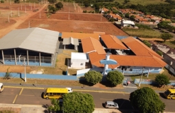Figueirão recompõe comissão que vai conduzir escolha de diretores da rede municipal