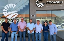 Visita à COOASGO para discutir possível implantação em Alcinópolis