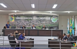 Câmara de Alcinópolis encerra agosto com apresentação de projetos e indicações