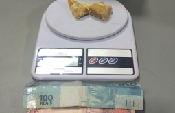 PM de Coxim prende jovem com droga que seria vendida em Alcinópolis