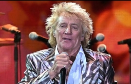 Rod Stewart anuncia última turnê da carreira para 2027