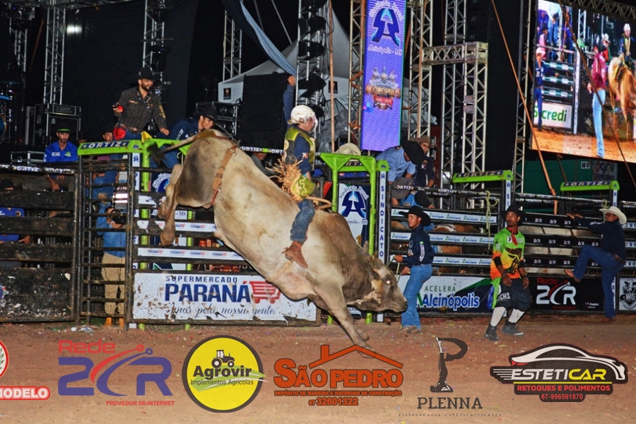 Final do Rodeio da 21ª Festa do Peão de Boiadeiro de Alcinópolis