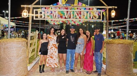 Sábado: 7º Arraia Municipal de Acinópolis.