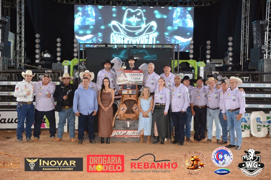 Entrega da premiação da 24º Festa do Peão de Alcinópolis