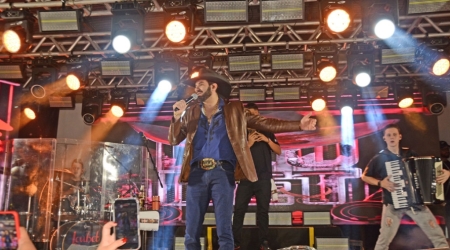 Show do Loubet