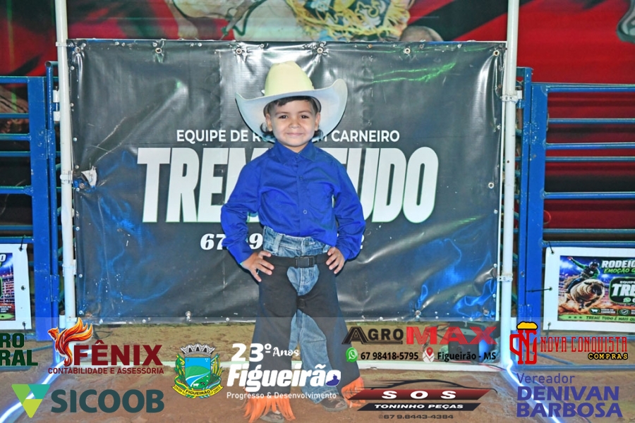 Rodeio em Carneiro